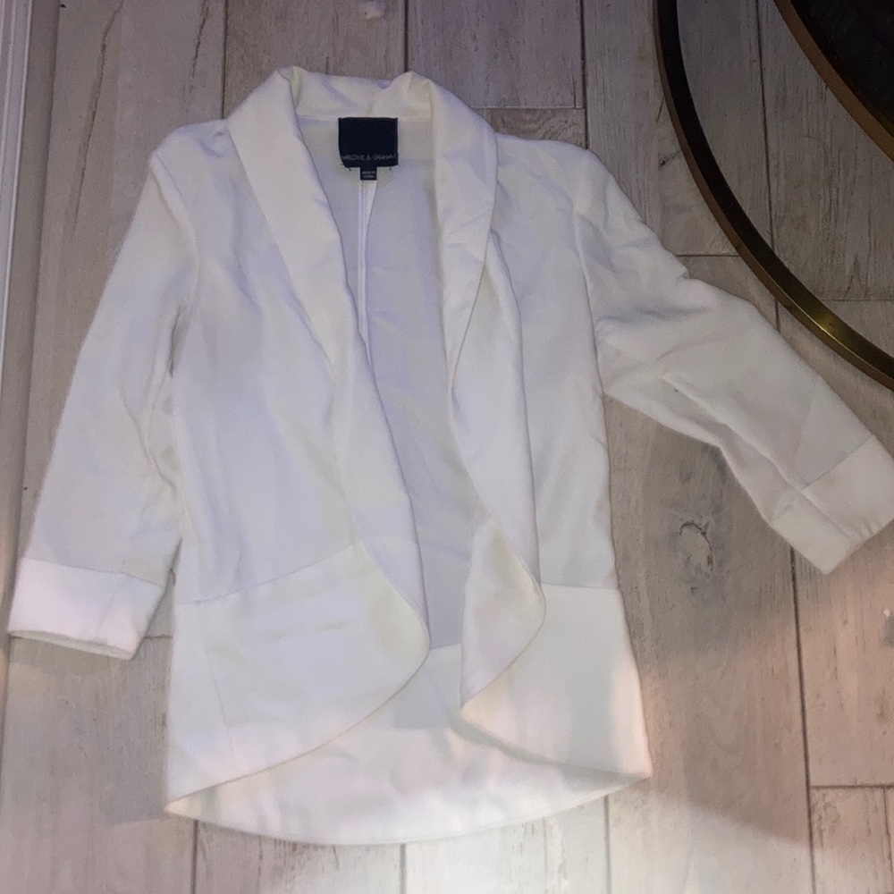 Cream 3/4 sleeve Harlow and graham jacket